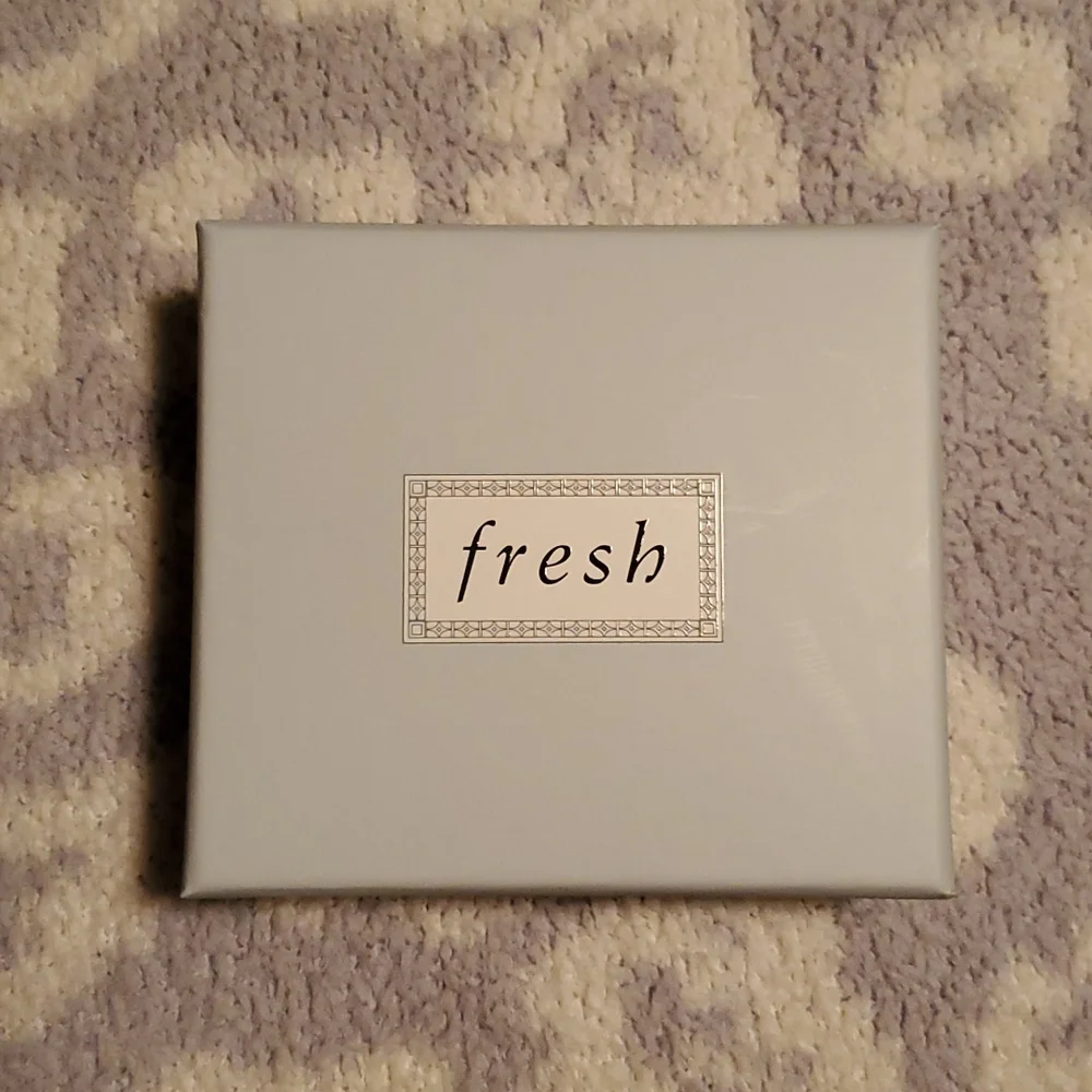 Fresh box - Picture 1 of 3